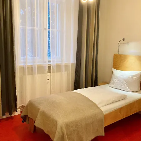 Bed & Breakfast - Kavaliershaus - Schluesseltresor - Kein Tv Krumke