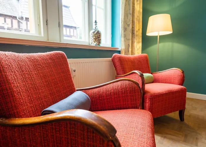 - Kavaliershaus - Schluesseltresor - Kein Tv 住宿加早餐酒店