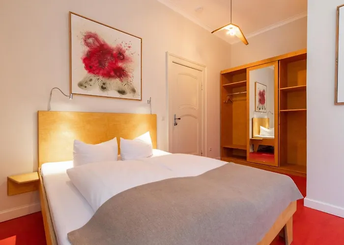 - Kavaliershaus - Schluesseltresor - Kein Tv 住宿加早餐酒店