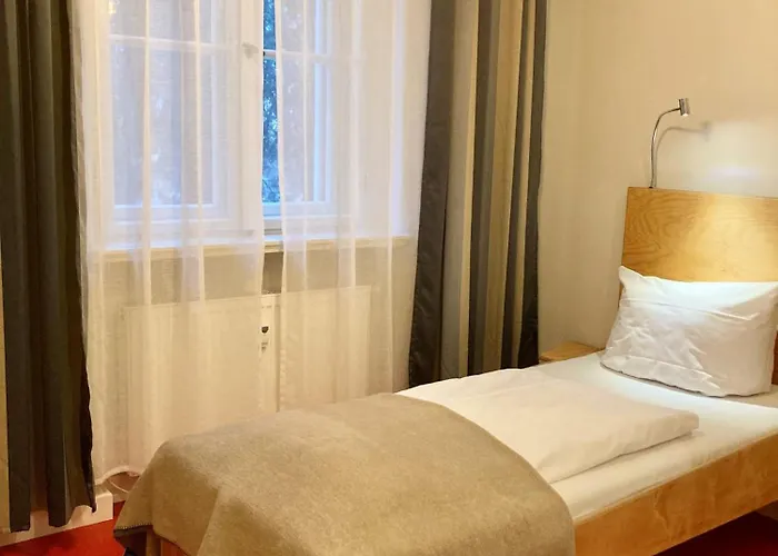 Bed & Breakfast - Kavaliershaus - Schluesseltresor Krumke